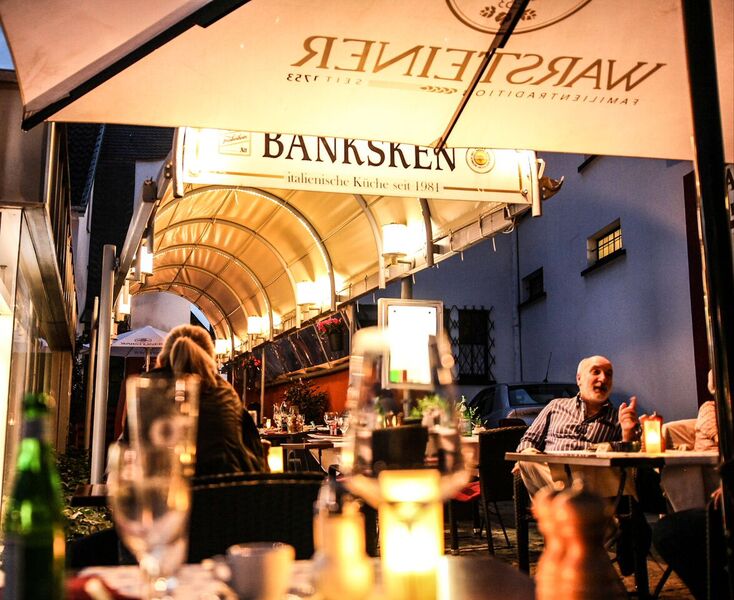 Abendstimmung auf der Terrasse des Ristorante Bänksken